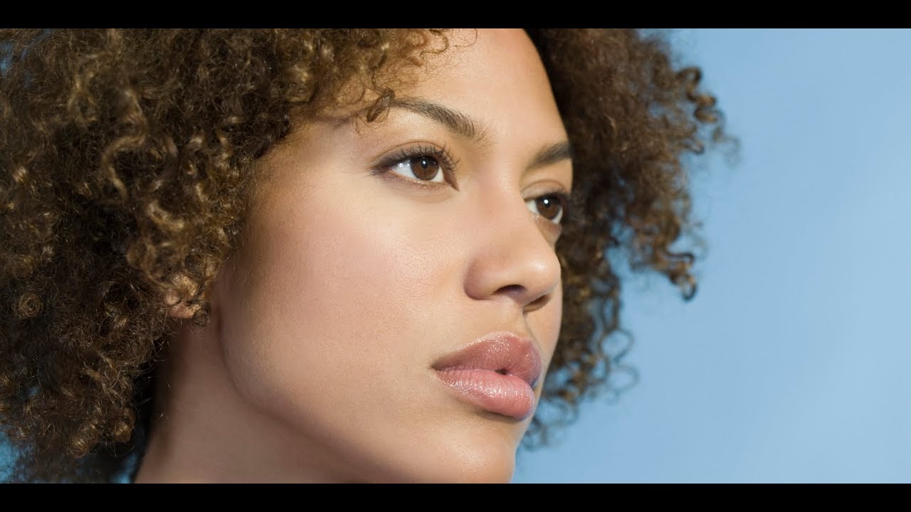My black is beautiful: Do light skin women have it easier? 