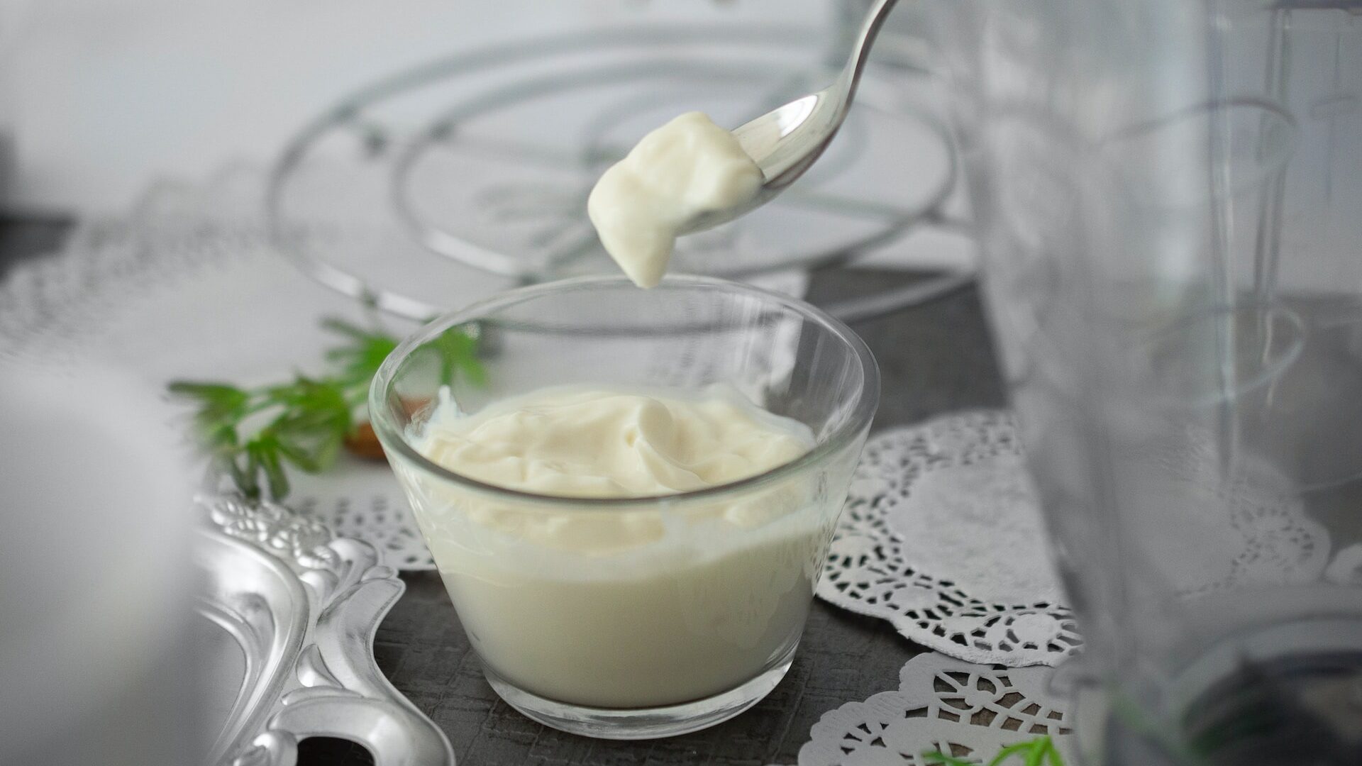 Oily skin care - yogurt